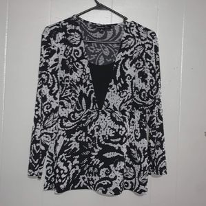 BRIGGS NEW YORK WOMANS BLOUSE